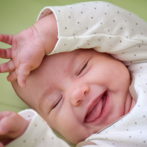 prénom court et mignon pour bébé